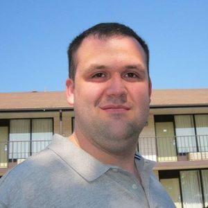 Meet your Posher, Dustin